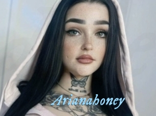 Arianahoney