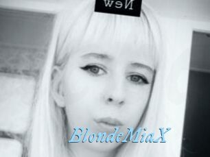 BlondeMiaX
