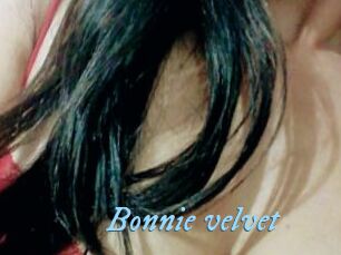 Bonnie_velvet