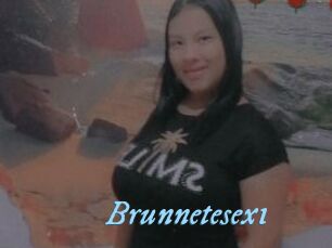 Brunnetesex1