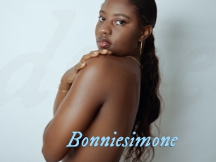Bonniesimone