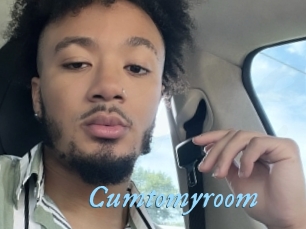 Cumtomyroom