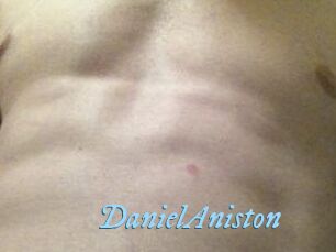 Daniel_Aniston