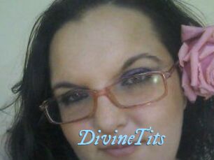 DivineTits