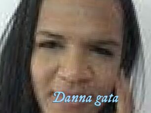 Danna_gata