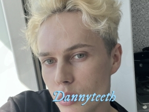 dannyteeth DeriheruI