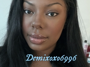 Demixoxo6996
