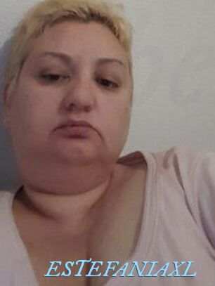ESTEFANIAXL