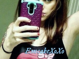 EmcakeXoXo