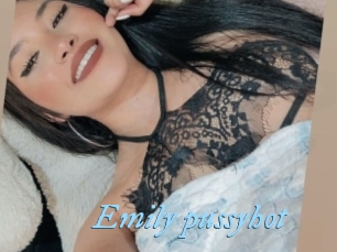 Emily_pussyhot