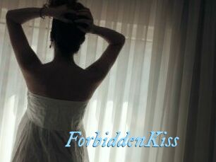ForbiddenKiss_