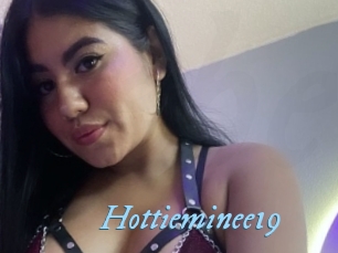 Hottieminee19