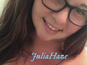 Julia_Haze