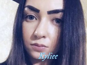 Kyliee_