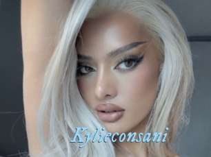kylieconsani DeriheruI