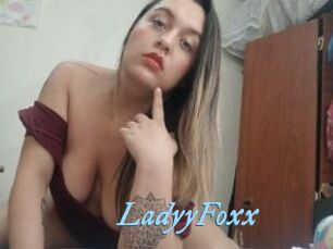 LadyyFoxx