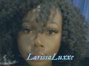 LarissaLuxxe