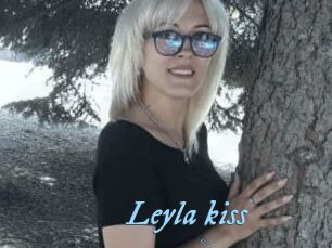 Leyla_kiss