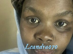 Leandra070