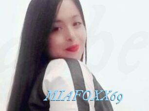 MIAFOXX69