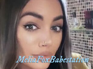 MeliaFoxBabestation