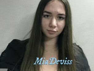 MiaDeviss