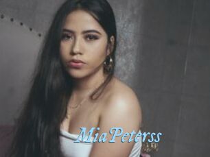 MiaPeterss