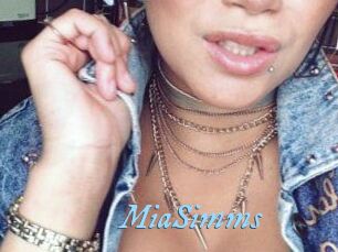 MiaSimms