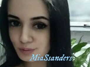 MiaSsanders