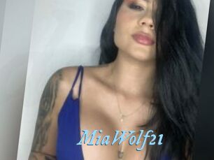MiaWolf21