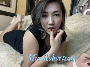 Mia_Robertson