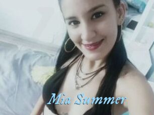Mia_Summer