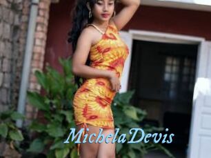 MichelaDevis