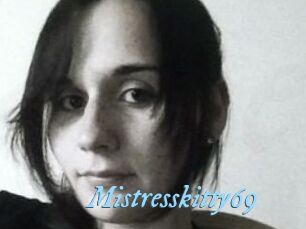 Mistresskitty69