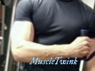 MuscleTwink