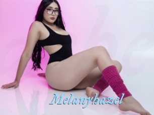 melanyhazel DeriheruI