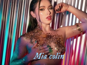 Mia_colin