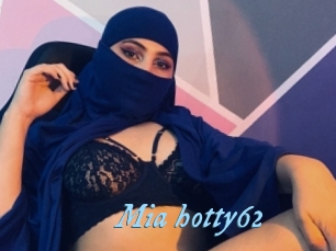 Mia_hotty62