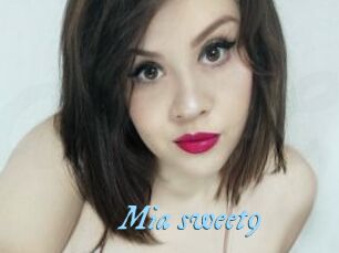 Mia_sweet9