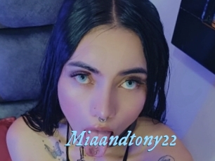 Miaandtony22