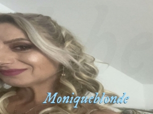 Moniqueblonde