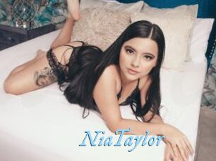 NiaTaylor