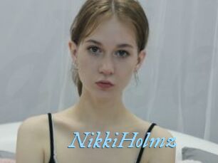 NikkiHolmz