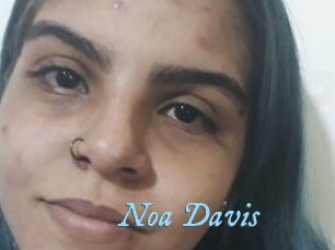 Noa_Davis
