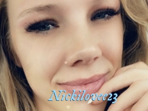 Nickilovee23