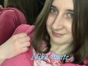 Nika_white