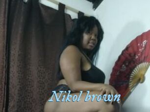 Nikol_brown