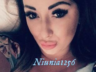 Niunia1256