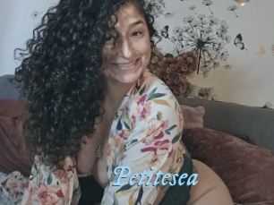 Petitesea