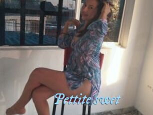 Pettite_swet
